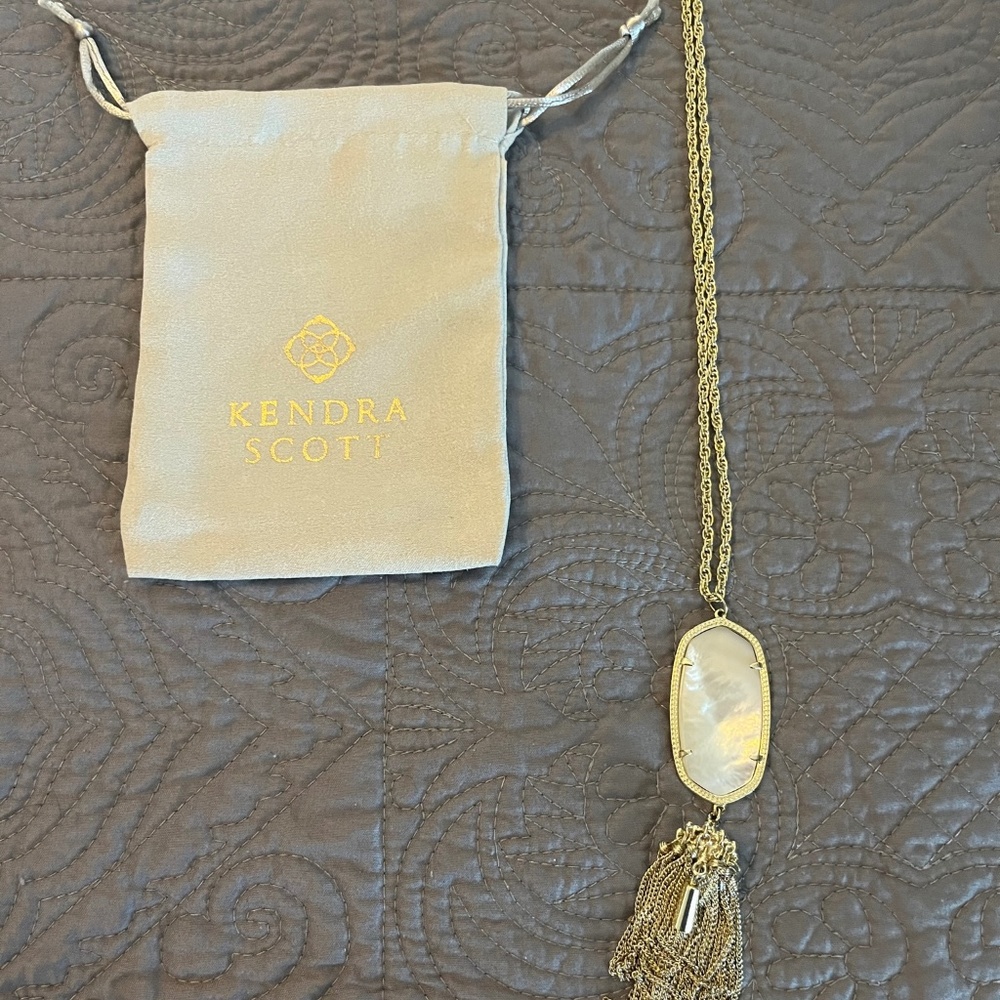 Kendra Scott Rayne Necklace Ivory Pearl